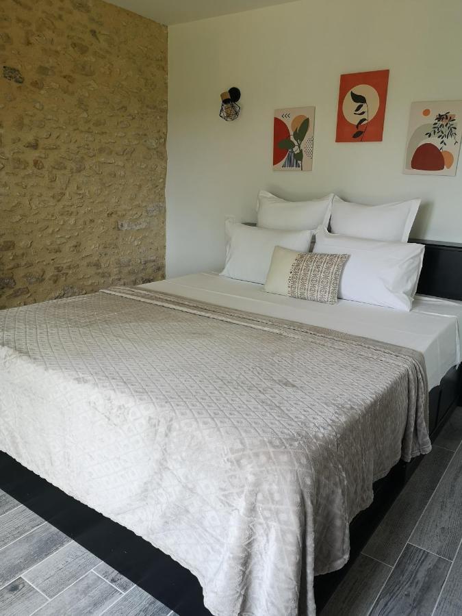 Bed and Breakfast Domaine De Lascaux Montignac-Lascaux Exterior foto